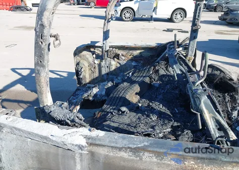 2023 Jeep Wrangler 2-Door Sport S 4X4 z USA, uszkodzony, nr VIN 1C4HJXAG7PW549027